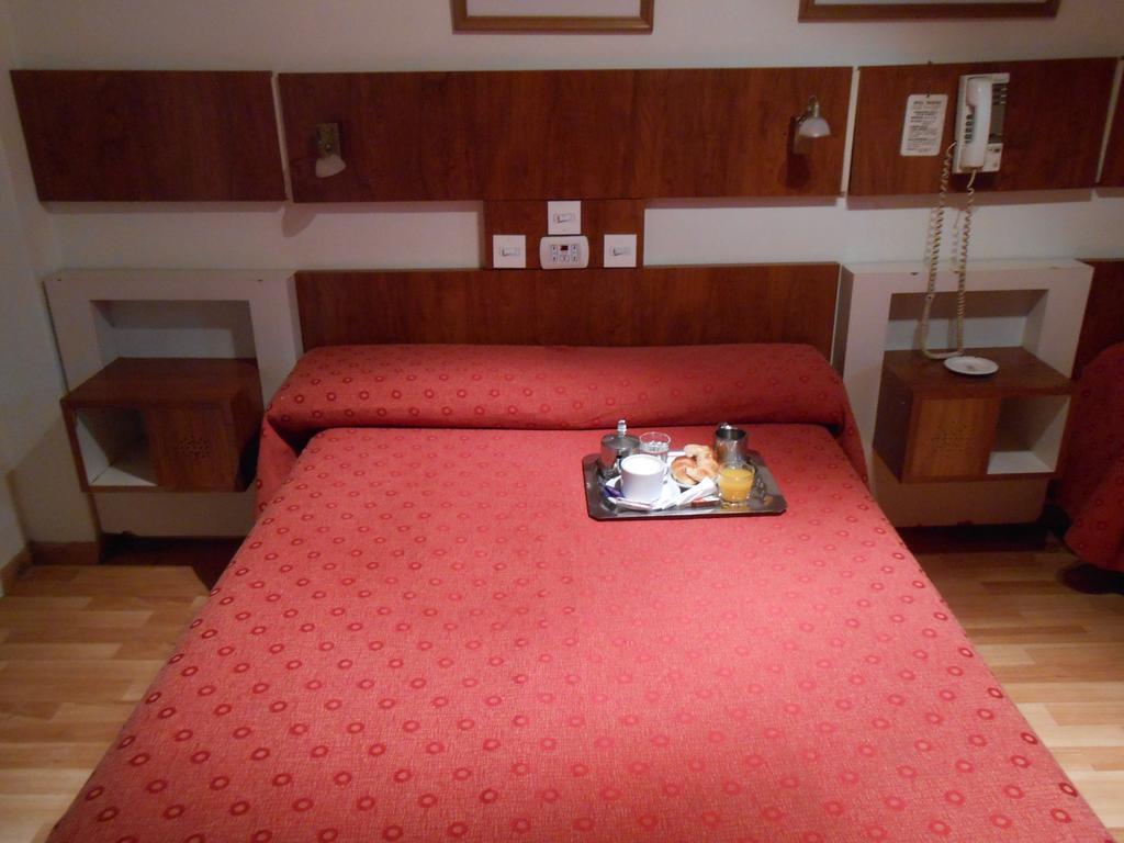 בואנוס איירס Hotel Pacifico חדר תמונה