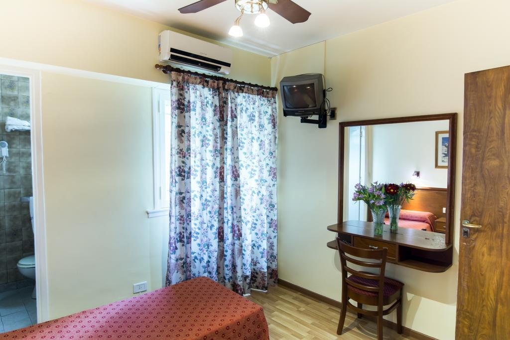 בואנוס איירס Hotel Pacifico מראה חיצוני תמונה